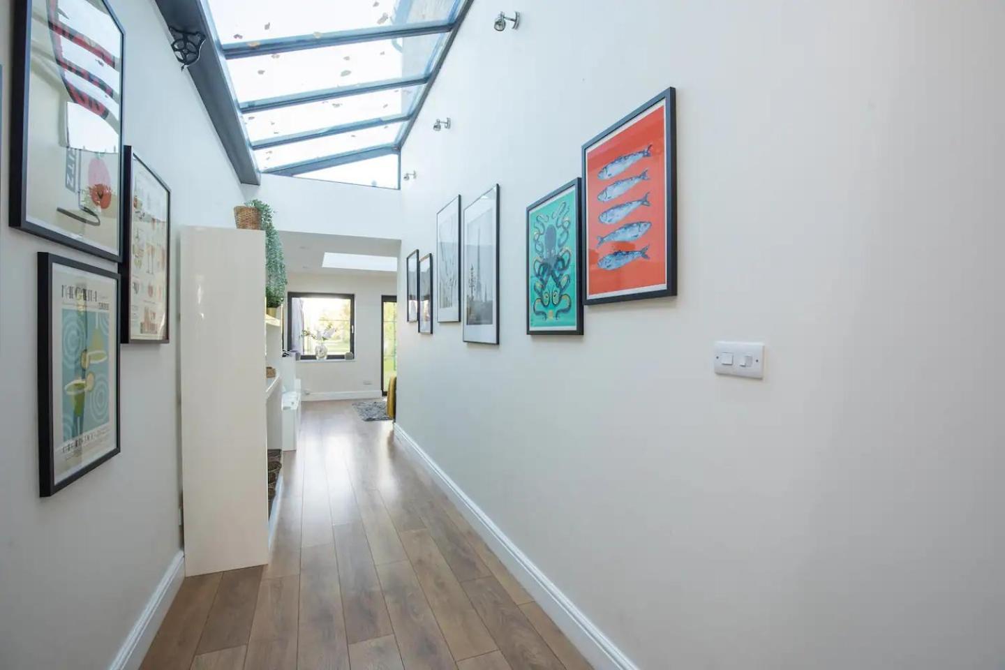 Grand Victorian House, Parking & River Walks Windsor Ngoại thất bức ảnh